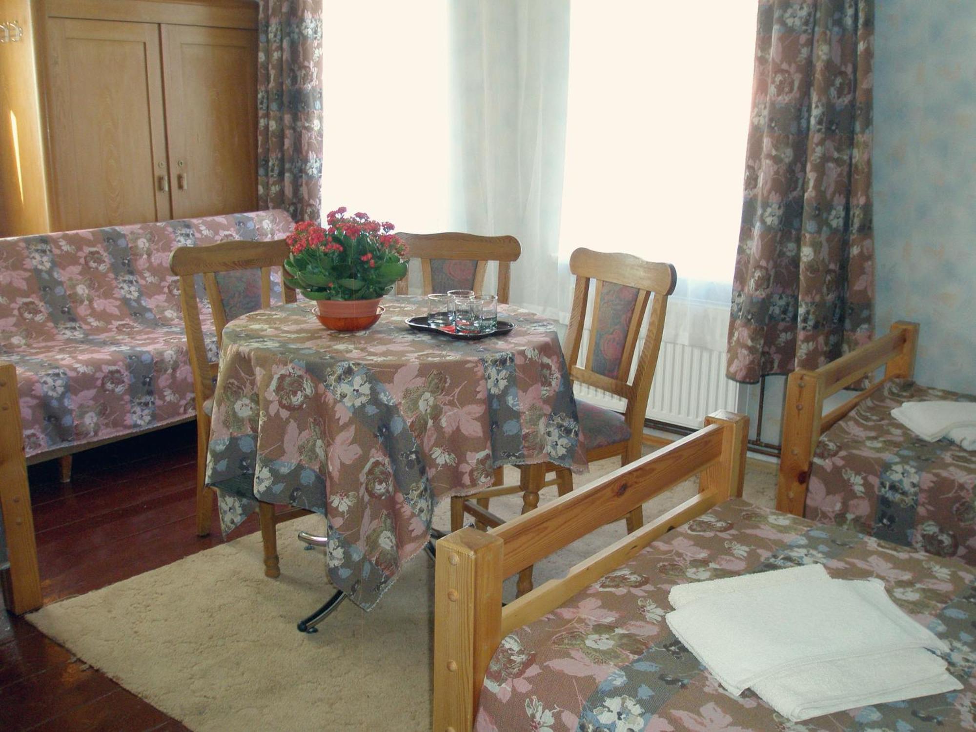 Meteorits Hotel Smiltene Cameră foto